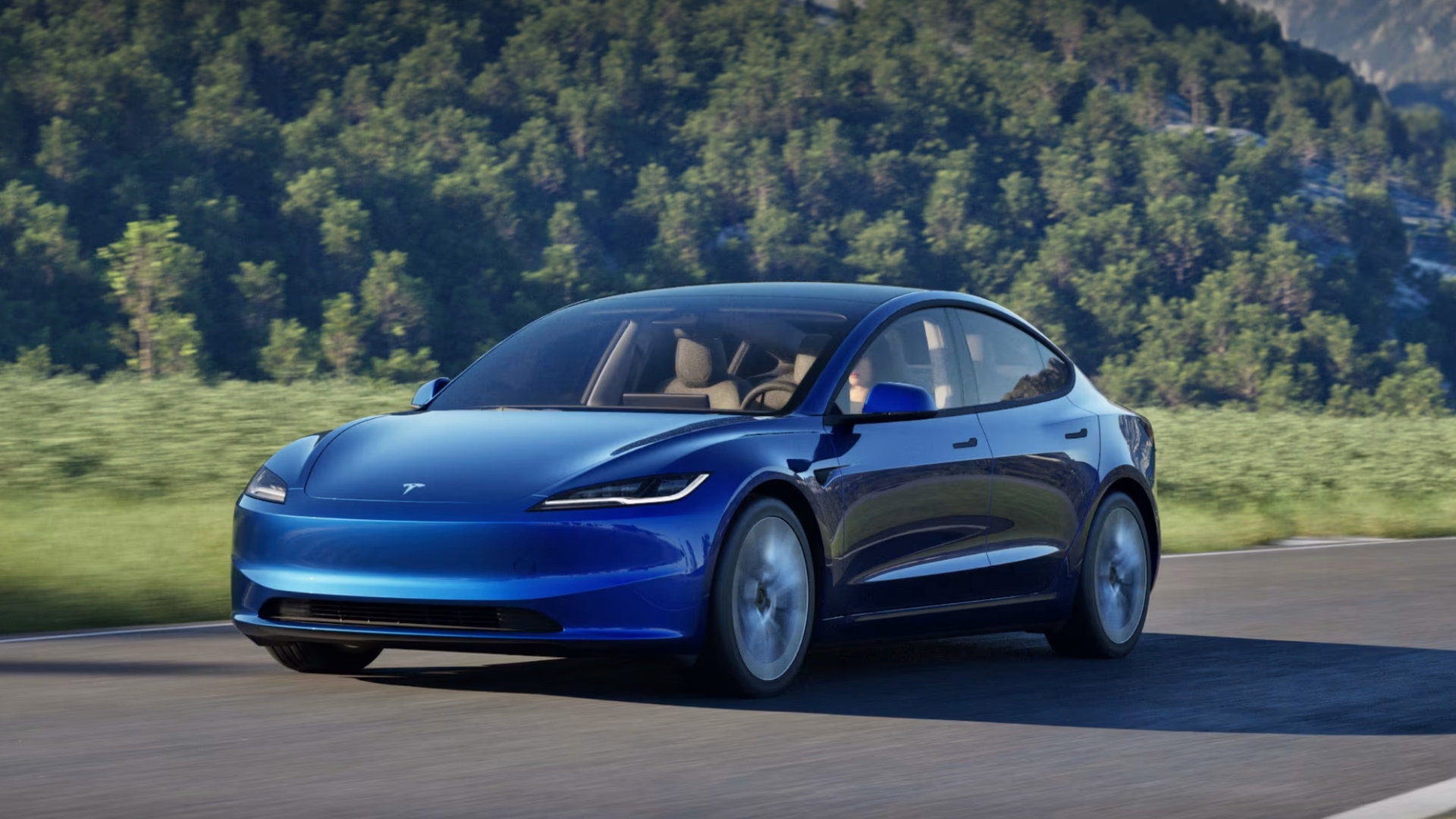 ADAC Test: Tesla Model 3 "Highland" bringt Verbesserungen und Kontroversen