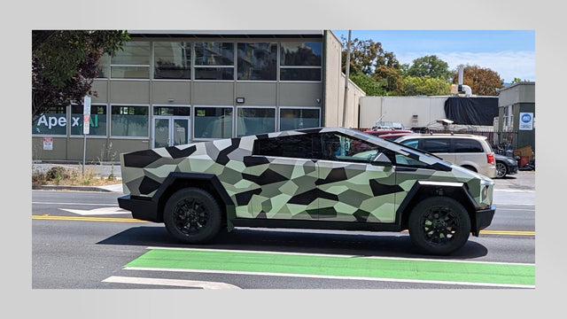 La Versión Final Del Cibercamión Tesla Camuflado Ha Sido Vista En Cali