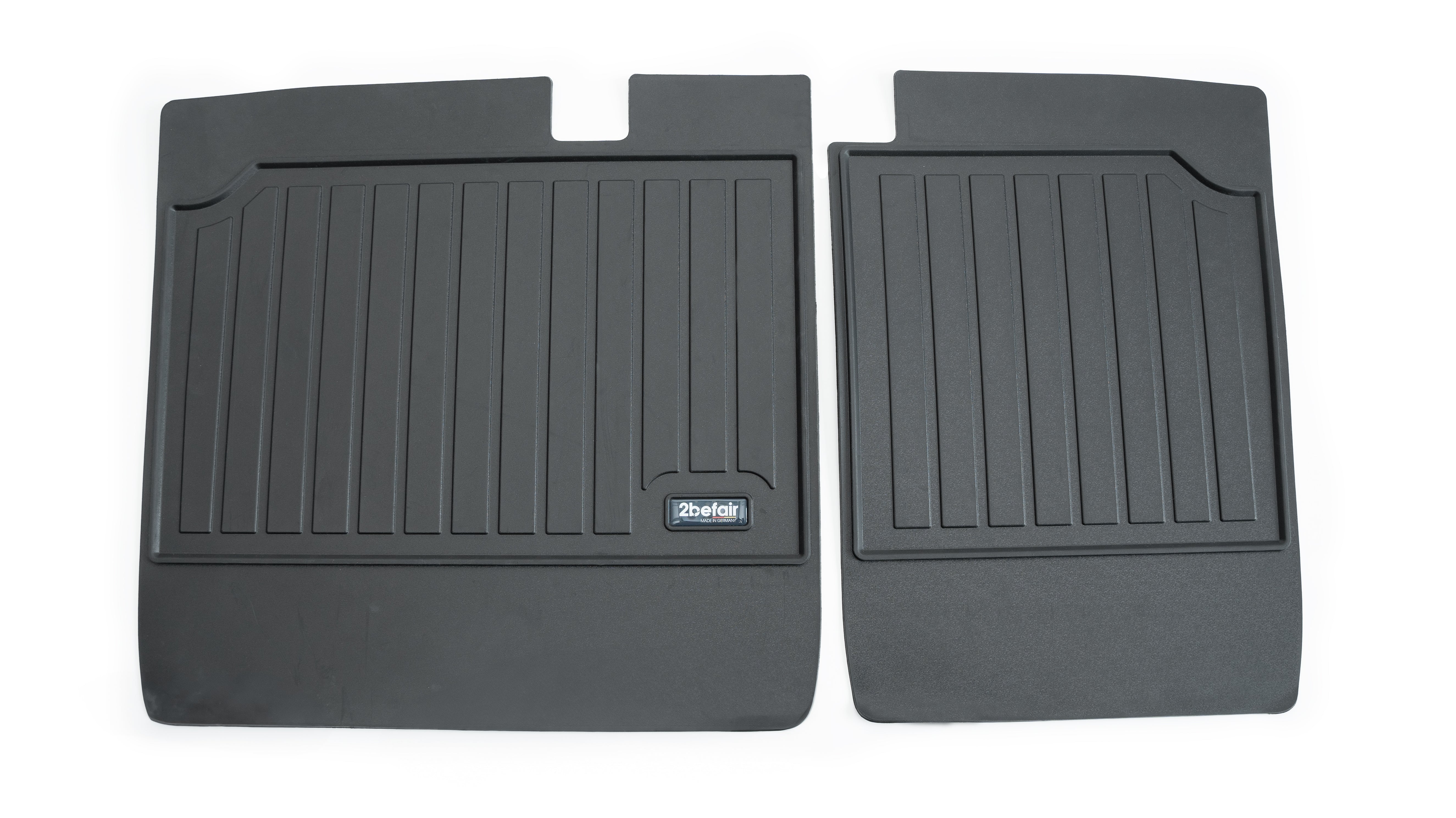 2befair Schutzmatten für die Rückseite der Rücksitze des Tesla Model 3 - Shop4Tesla